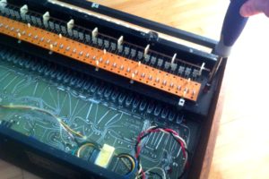 opening the ARP Axxe from the bottom
