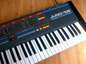 Roland Juno 106