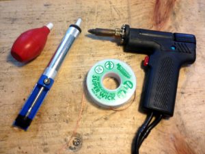 desoldering bulb, spring solder sucker, desoldering wick or braid, Aoyue vacuum desoldering station